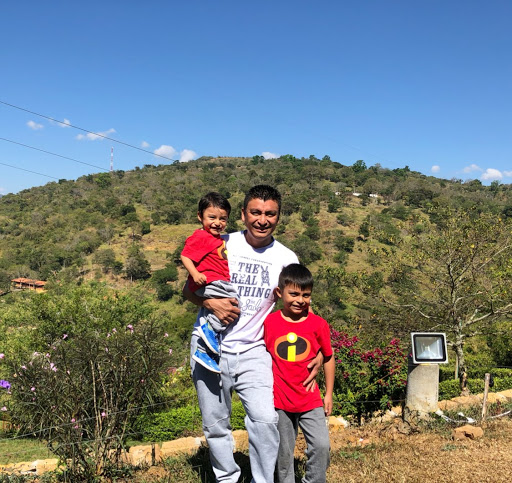 Fabian Villanueva Photo 8