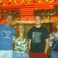 Debbie Griffith Photo 15