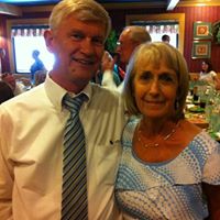 Linda Douglas Photo 40