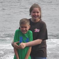 Michelle Settle Photo 11