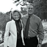 Christine Maynard Photo 32