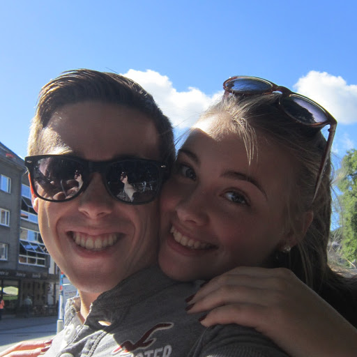 Laura Weldon Photo 19