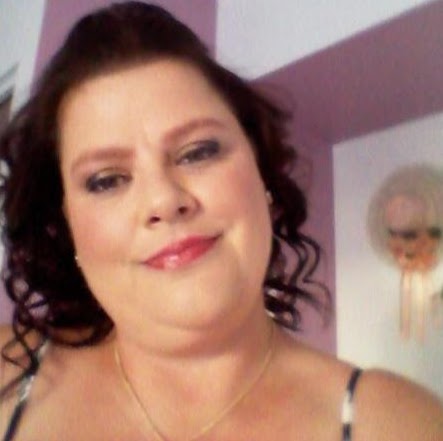 Angela Stokes Photo 17