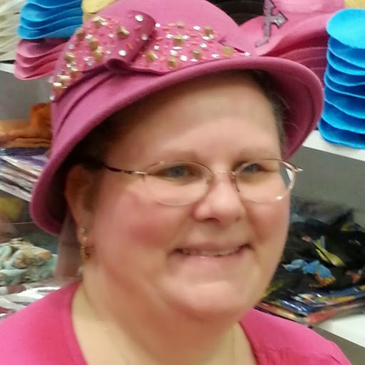 Tina Hamilton Photo 14