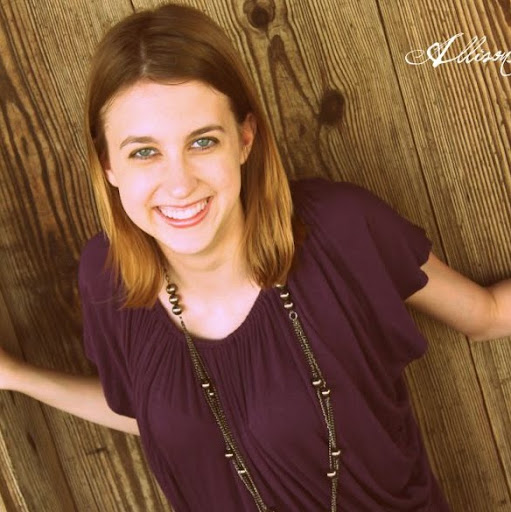 Allison Nichols Photo 30
