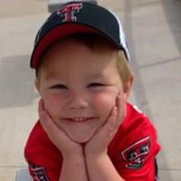 Julie Mccollum Photo 8