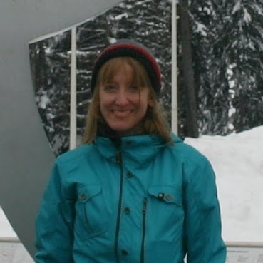 Julia French Photo 24