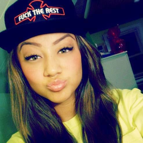 Elaine Stevens Photo 39