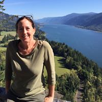 Tiffany Webster Photo 39