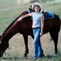 Elizabeth Schmidt Photo 25
