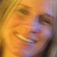 Sara Schneider Photo 6