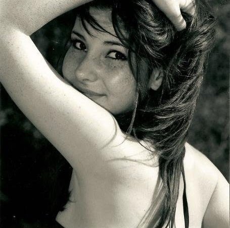 Jacqueline Hull Photo 7