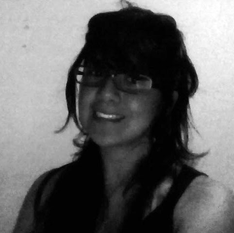 Ingrid Estrada Photo 11