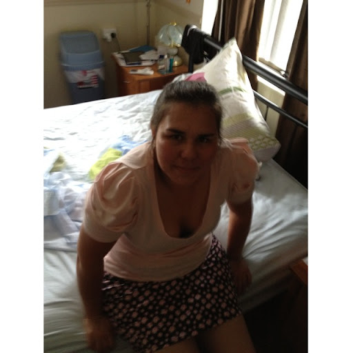 Sara Mahoney Photo 10