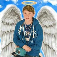 Amanda Oliver Photo 45