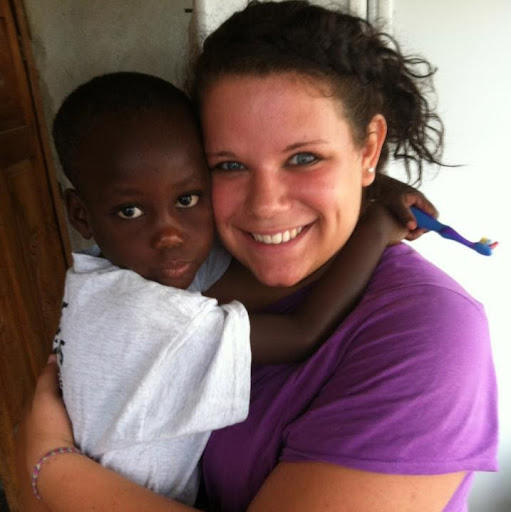 Samantha Gross Photo 11