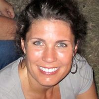 Elizabeth Dumm Photo 2