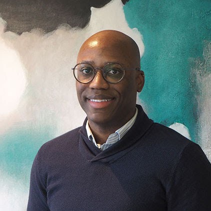 Jason Ellis Photo 29