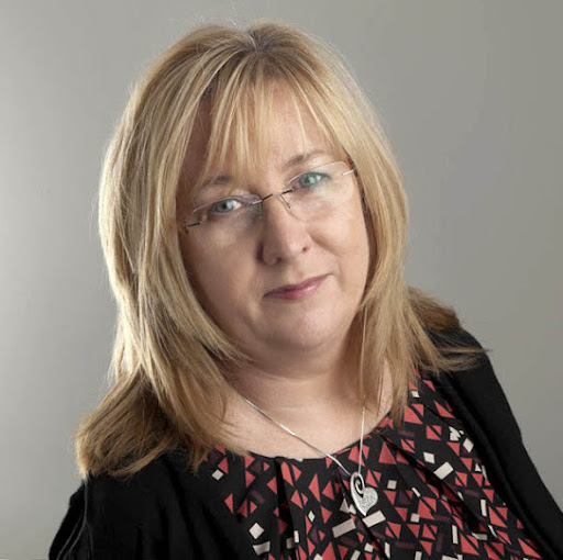 Julie King Photo 44