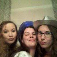 Renee Emanuel Photo 3