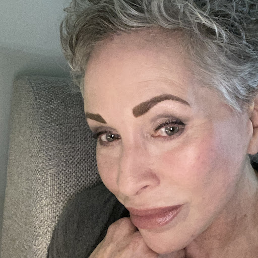 Debra Zimmerman Photo 19