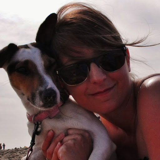 Julie Benoit Photo 33