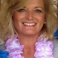 Kimberly Clevenger Photo 23