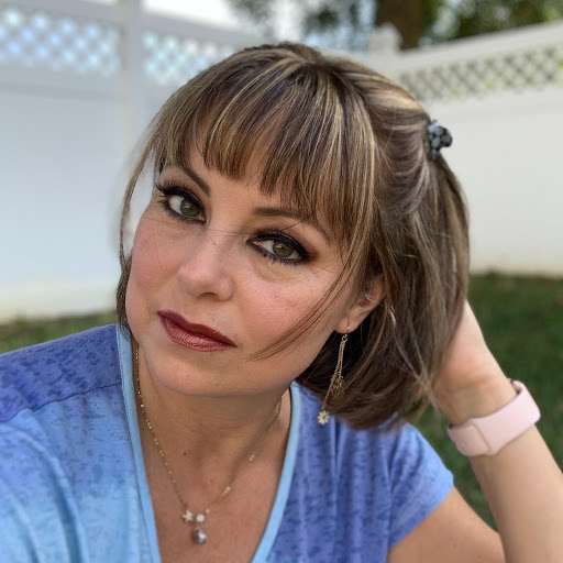 Rebecca Greene Photo 34