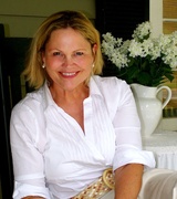 Elizabeth Lord Photo 2