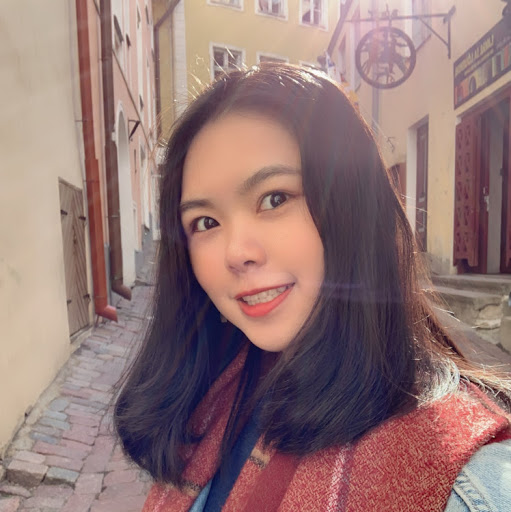 Joan Chou Photo 16