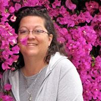 Laura Mellon Photo 16