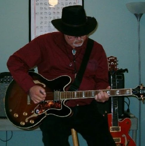 Johnny Summers Photo 8