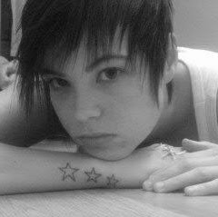 Kelly Singleton Photo 11