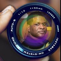 Luke Thompson Photo 9 Luke Thompson Photo 9