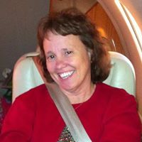 Vicki Bowles Photo 7