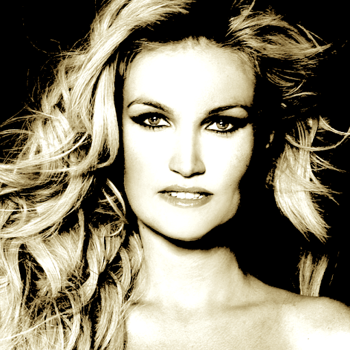 Sarah Chandler Photo 22
