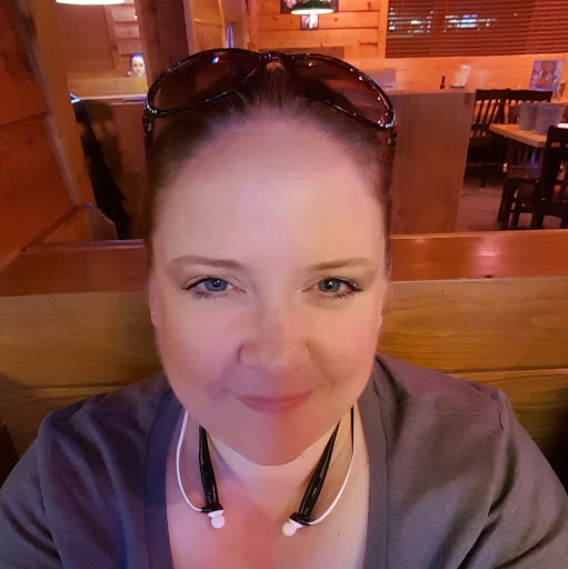 Natalie Gregory Photo 19