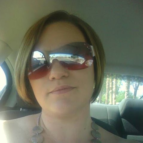 Lisa Stephens Photo 23
