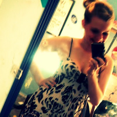 Laura Hendrix Photo 7