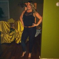 Danielle Latour Photo 9