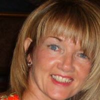 Caroline Randall Photo 14