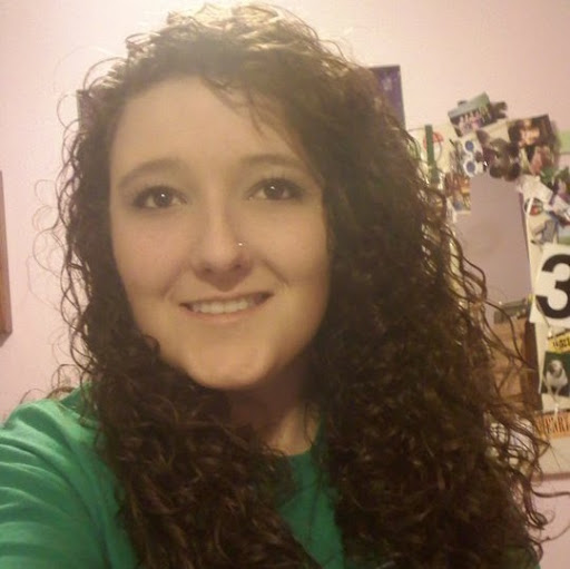 Julie Spencer Photo 17