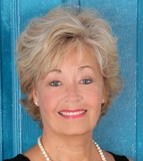 Nancy Wood Photo 6