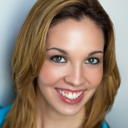 Samantha O'Brien Photo 16