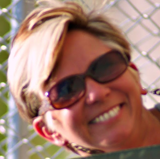 Tonja Taylor Photo 15