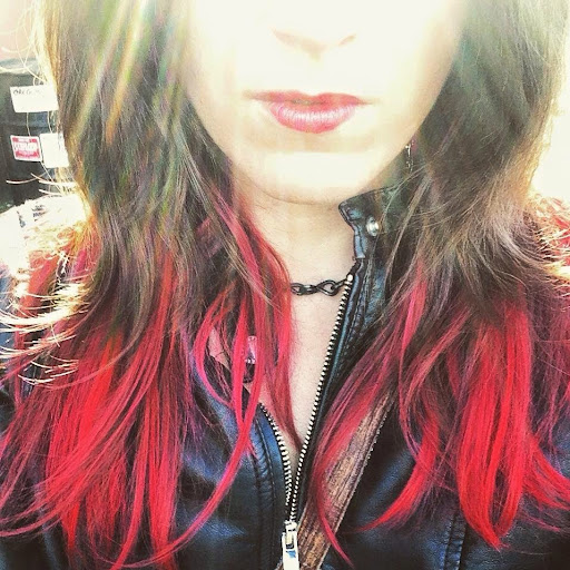 Laura Hudson Photo 29