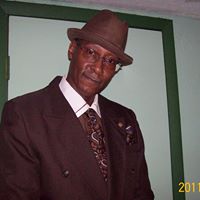 Ernest Stevens Photo 15