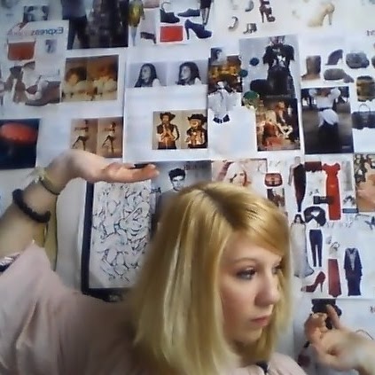 Julia Lefebvre Photo 12