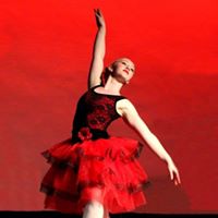 Laura Bullock Photo 15