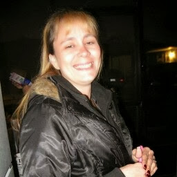 Traci Snyder Photo 20